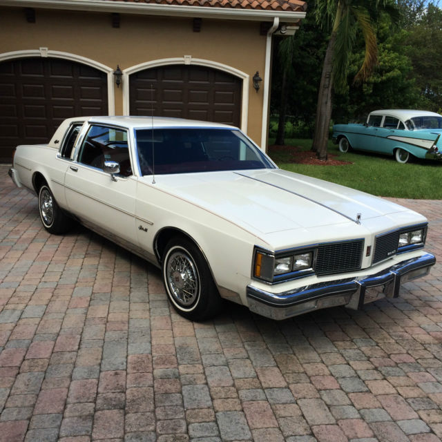 1984 White Oldsmobile Delta 88 Coupe