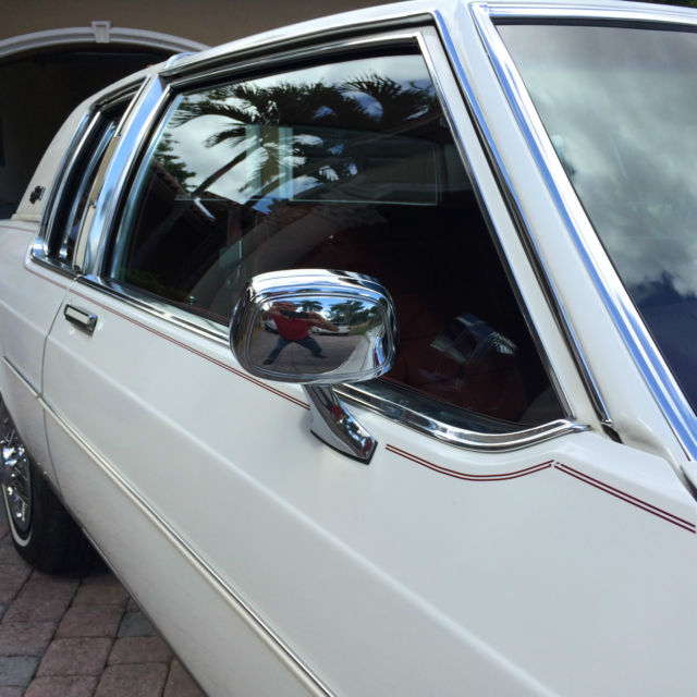 1984 White Oldsmobile Delta 88 Coupe