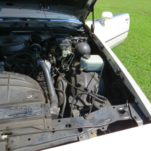 1984 White Oldsmobile Cutlass Coupe