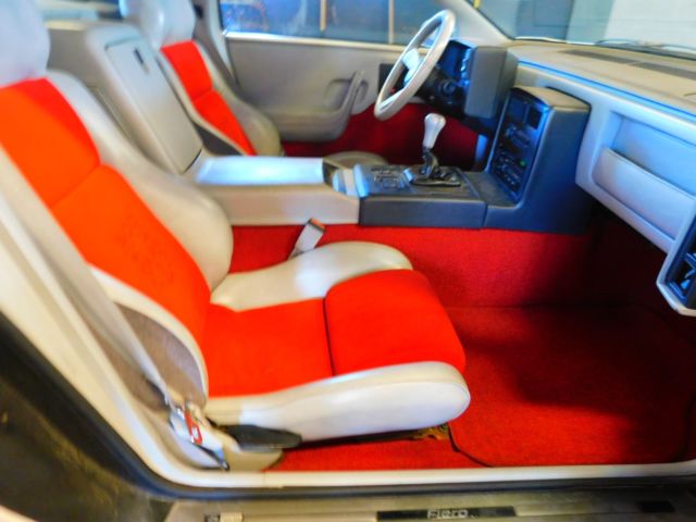 1984 White Pontiac Fiero