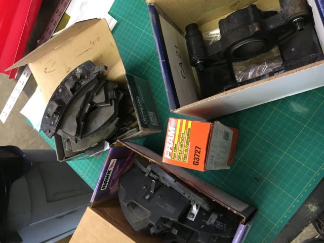 1984 white blue Pontiac Fiero Coupe