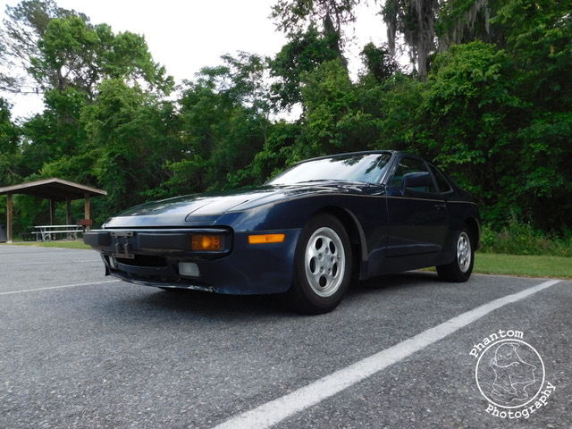 1984 Blue Porsche 944