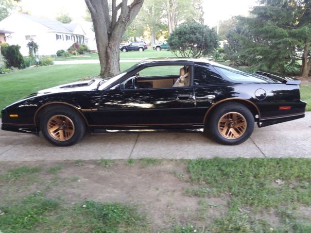 1984 Black Pontiac Trans Am Coupe
