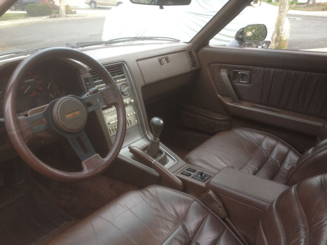 1984 White Mazda RX-7 Coupe