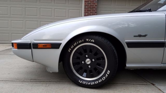 1984 Silver Mazda RX-7 Coupe