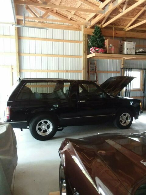 1984 Black Chevrolet Blazer SUV