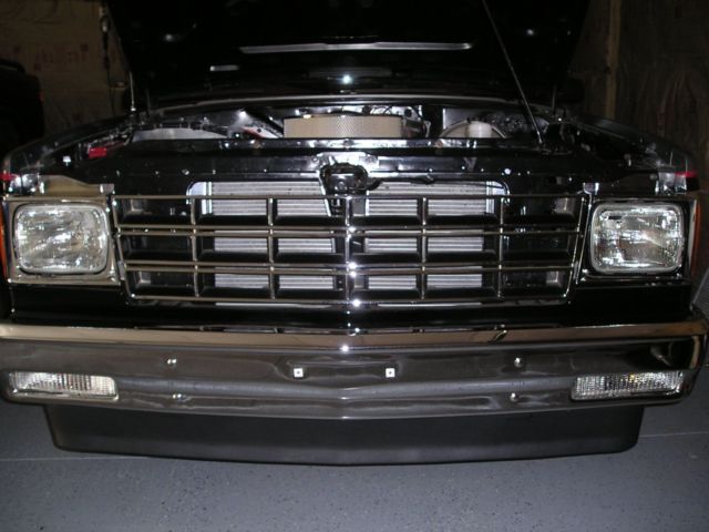 1984 Black and Gray Chevrolet S-10 Standard Cab Pickup