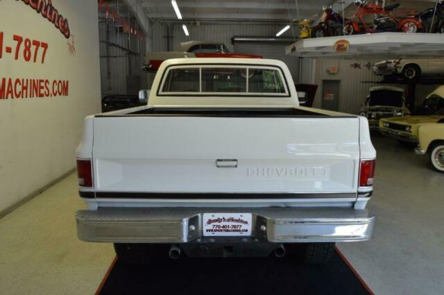 1984 White Chevrolet C-10