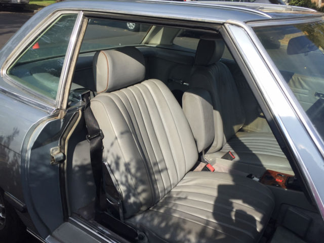 1984 silver blue Mercedes-Benz 300-Series Convertible