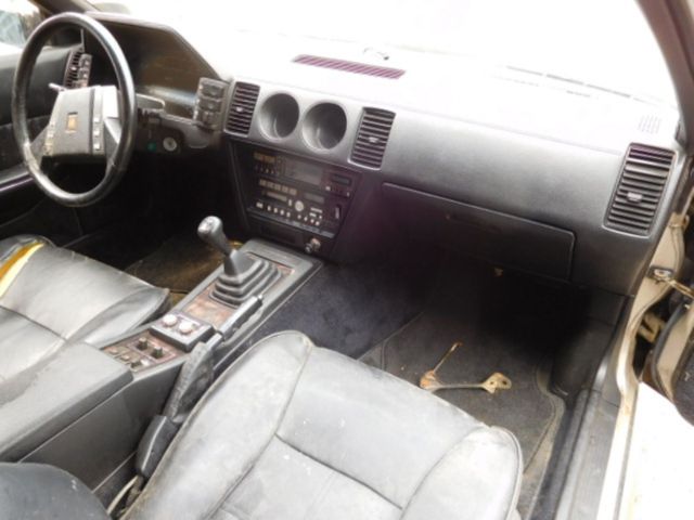 1984 Silver Nissan 300ZX Hatchback