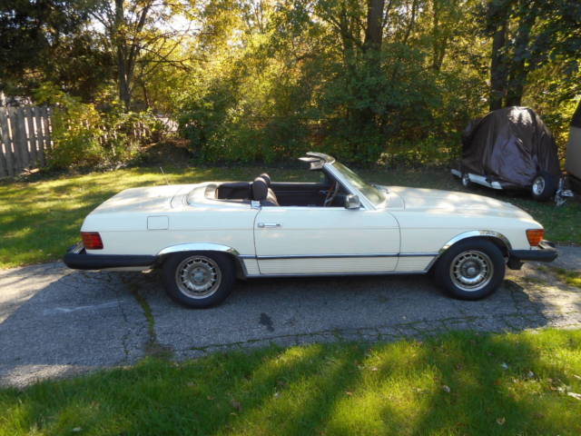 1984 Mercedes-Benz SL-Class