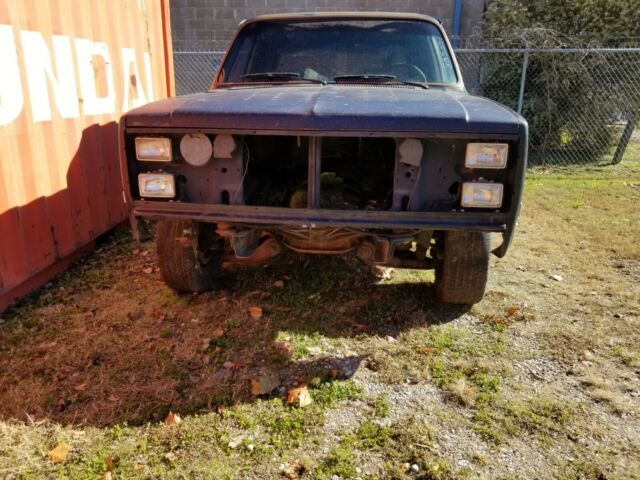 1984 Chevrolet Suburban Hearse
