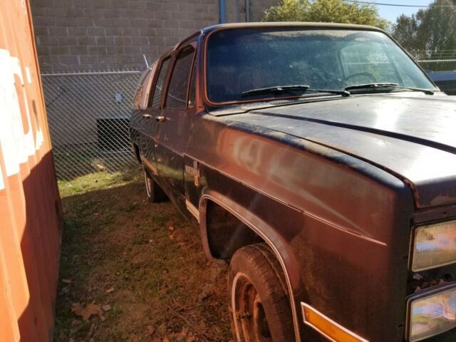 1984 Chevrolet Suburban Hearse