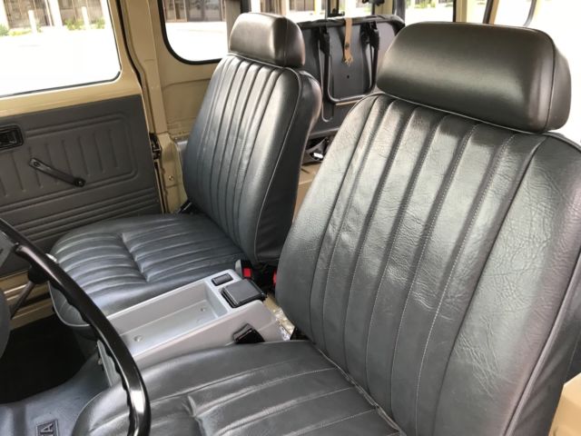 1984 BEIGE Toyota Land Cruiser SUV