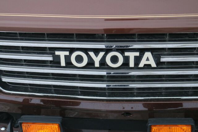1984 Brown Toyota Land Cruiser SUV