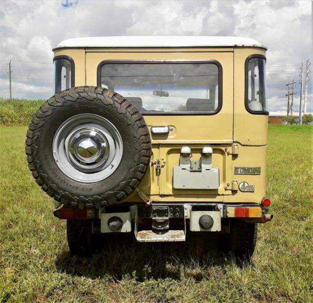 1984 BEIGE Toyota Land Cruiser SUV