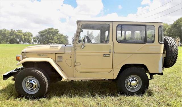 1984 BEIGE Toyota Land Cruiser SUV