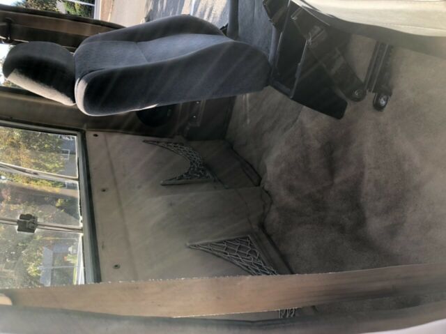 1984 White Toyota Pickup Extended Cab Pickup