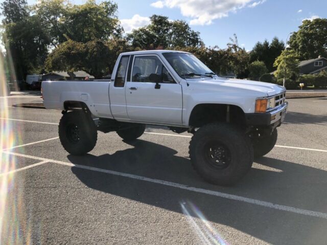 1984 White Toyota Pickup Extended Cab Pickup