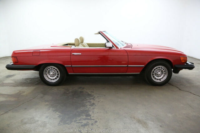 1984 Black Mercedes-Benz 300-Series Convertible