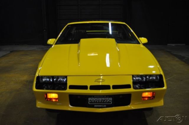 1984 Yellow Chevrolet Camaro Coupe