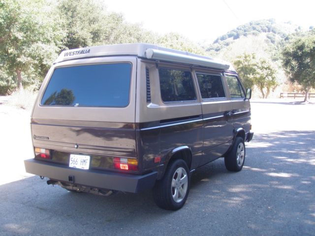 1984 Blue Volkswagen Bus/Vanagon Camper