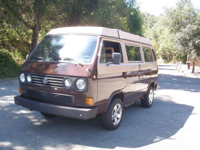 1984 Blue Volkswagen Bus/Vanagon Camper