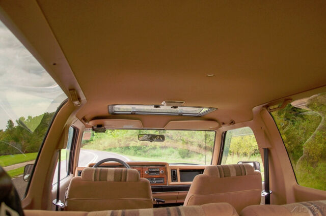 1984 Brown Ford Bronco II SUV