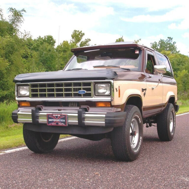 1984 Brown Ford Bronco II SUV
