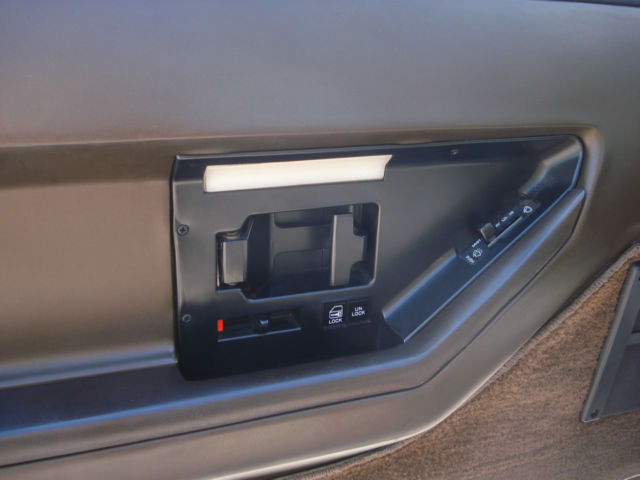 1984 Deep Metallic Bronze Chevrolet Corvette Hatchback