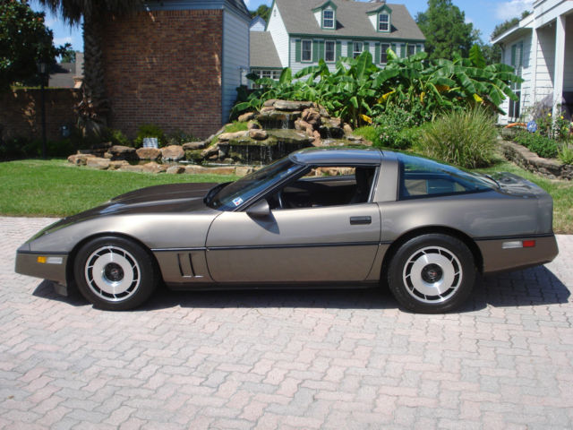 1984 Deep Metallic Bronze Chevrolet Corvette Hatchback