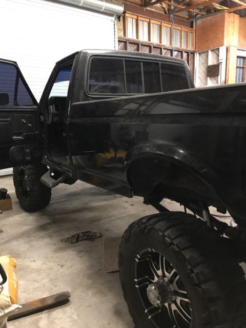 1985 Black Ford F-250 Standard Cab Pickup