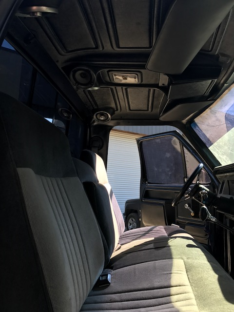 1985 Black Ford F-250 Standard Cab Pickup