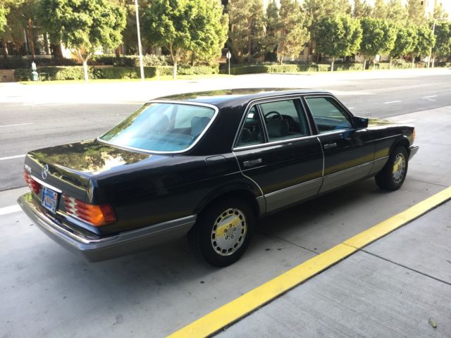 1985 Black perole Mercedes-Benz S-Class Sedan