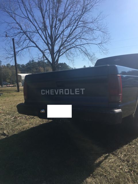 1985 Blue Chevrolet S-10 Regular Cab