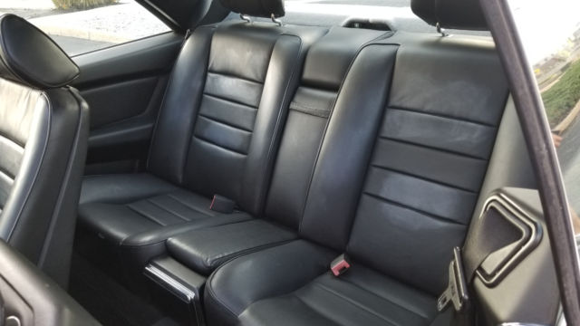 1985 Black Mercedes-Benz 500-Series Coupe