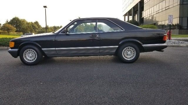 1985 Black Mercedes-Benz 500-Series Coupe