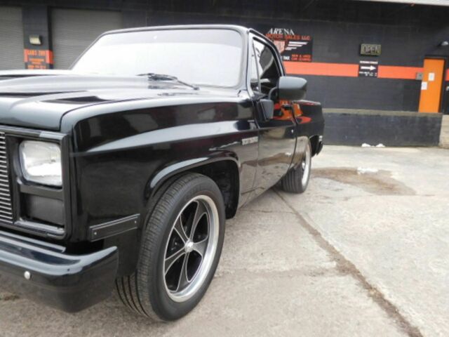 1985 Black Chevrolet C-10 Pickup Truck