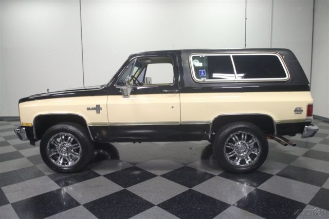 1985 Black Chevrolet Blazer