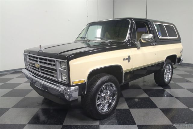 1985 Black Chevrolet Blazer