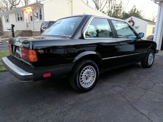 1985 Black BMW 3-Series Coupe
