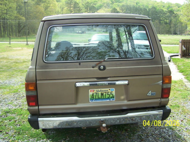 1985 brown Toyota Land Cruiser