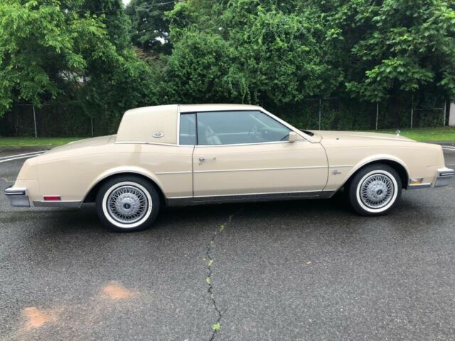 1985 Tan Buick Riviera Coupe