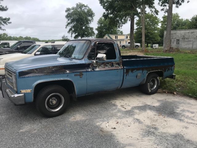 1985 Blue Chevrolet C-10 Standard Cab Pickup