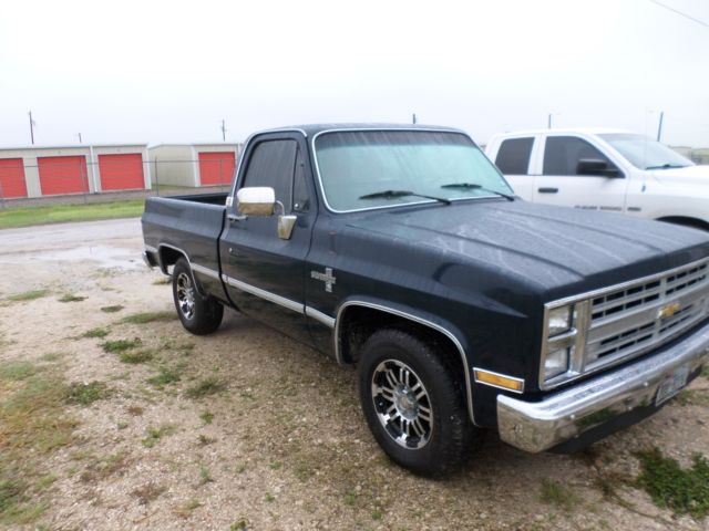 1985 Blue Chevrolet C-10 Standard Cab Pickup