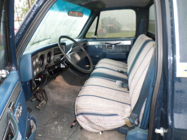 1985 Blue Chevrolet C-10 Standard Cab Pickup