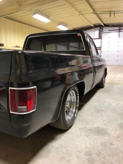 1985 Chevrolet C-10 Standard Cab Pickup