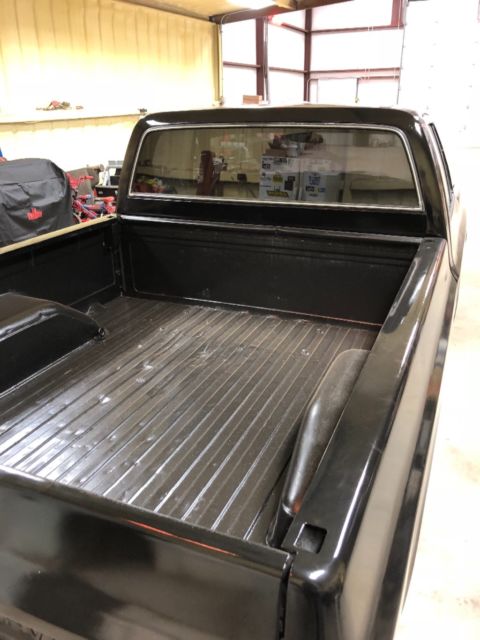 1985 Chevrolet C-10 Standard Cab Pickup