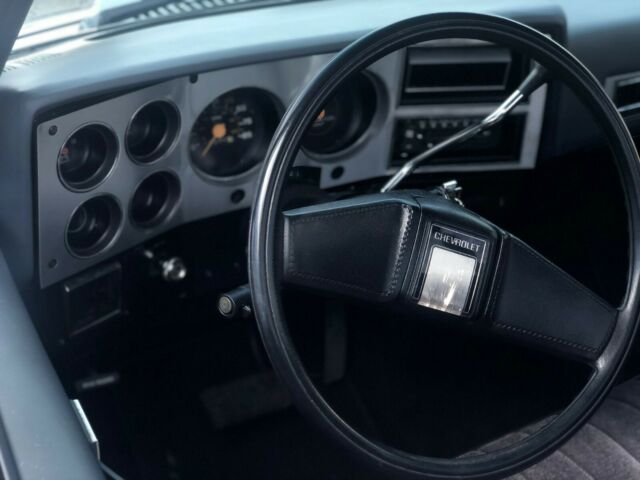 1985 Black Chevrolet C-10