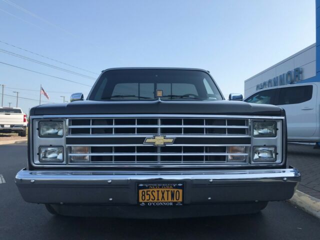 1985 Black Chevrolet C-10